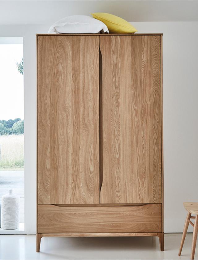 Pink and grey bedroom – Ercol wooden wardrobe